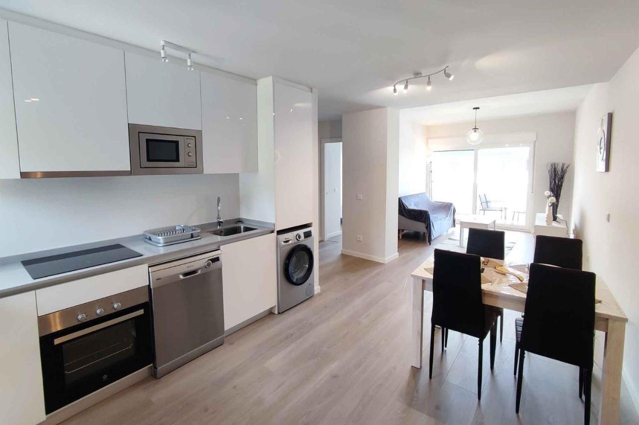 Wellingtonia Apartment Естепона Екстериор снимка