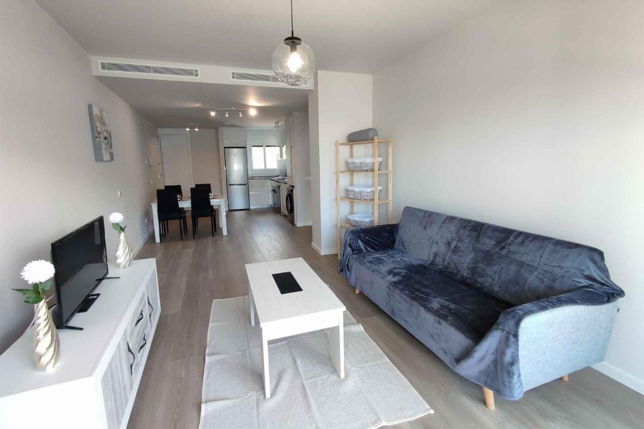 Wellingtonia Apartment Естепона Екстериор снимка